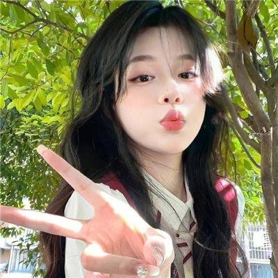 大约三十个谎言